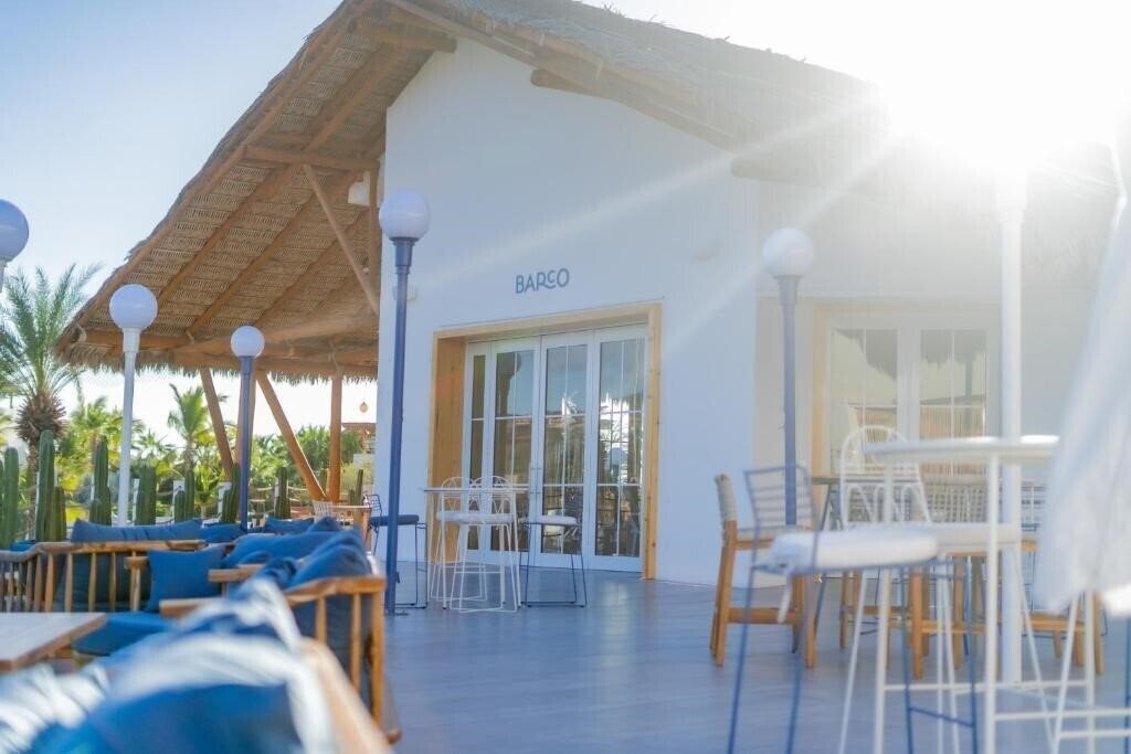 Фотография Hotel Indigo La Paz Puerta Cortes 5*