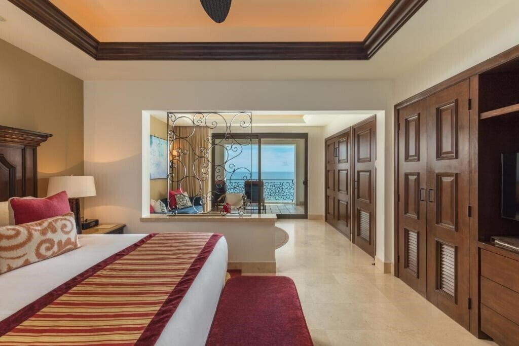Фото Grand Solmar Land's End Resort & SPA 4*