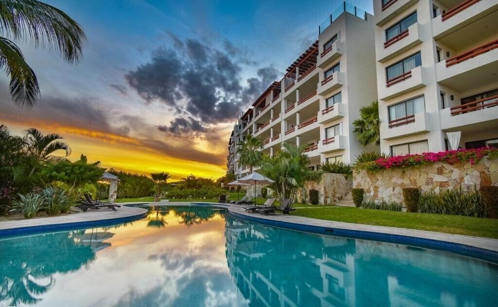 Готель Alegranza Luxury Resort - All Master Suites 4*