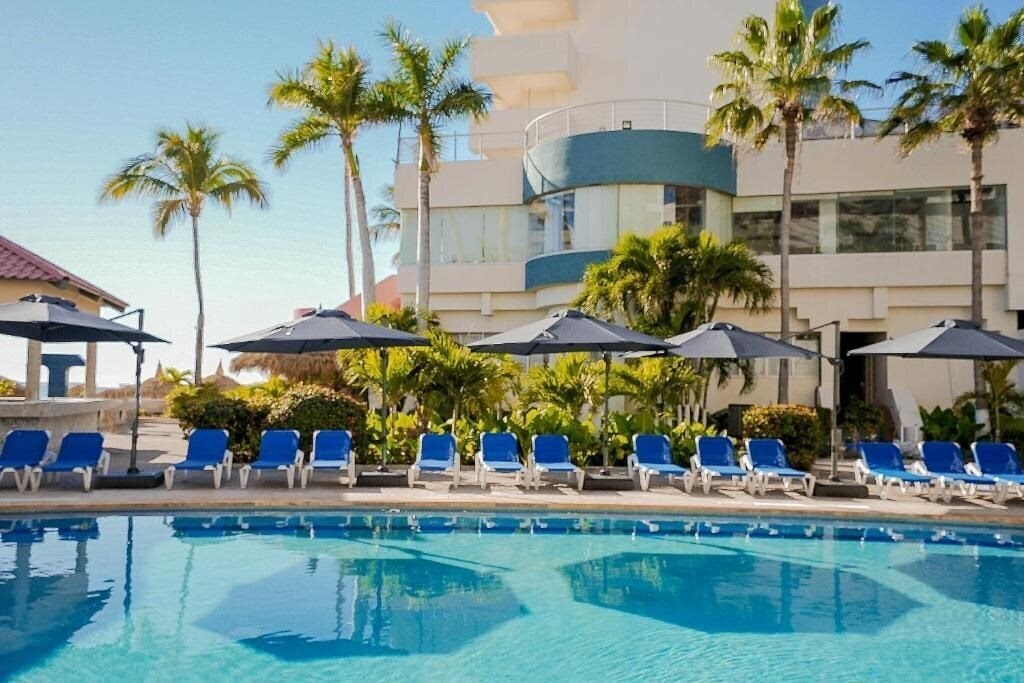 Готель Sunset Palace Beach Hotel 4*
