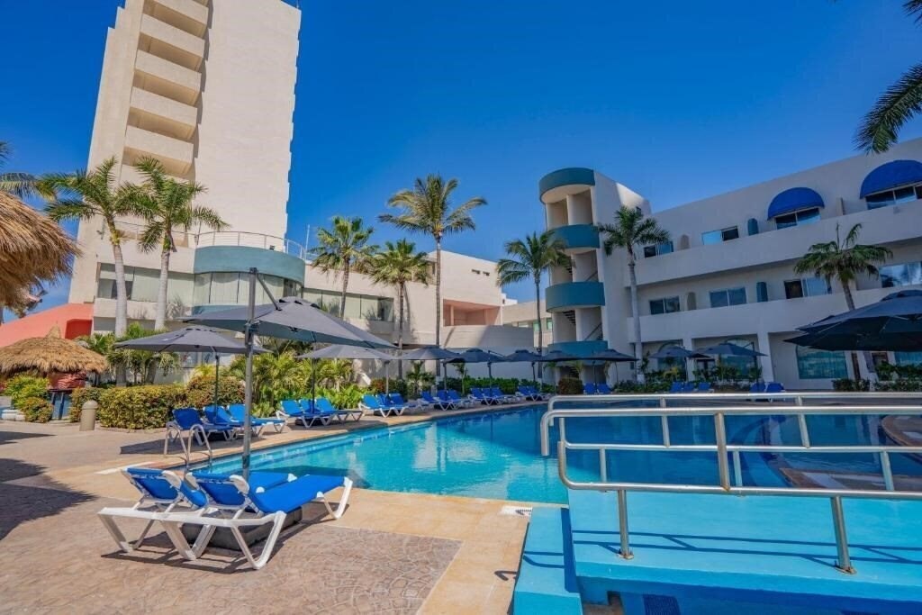 Фото Sunset Palace Beach Hotel 4*