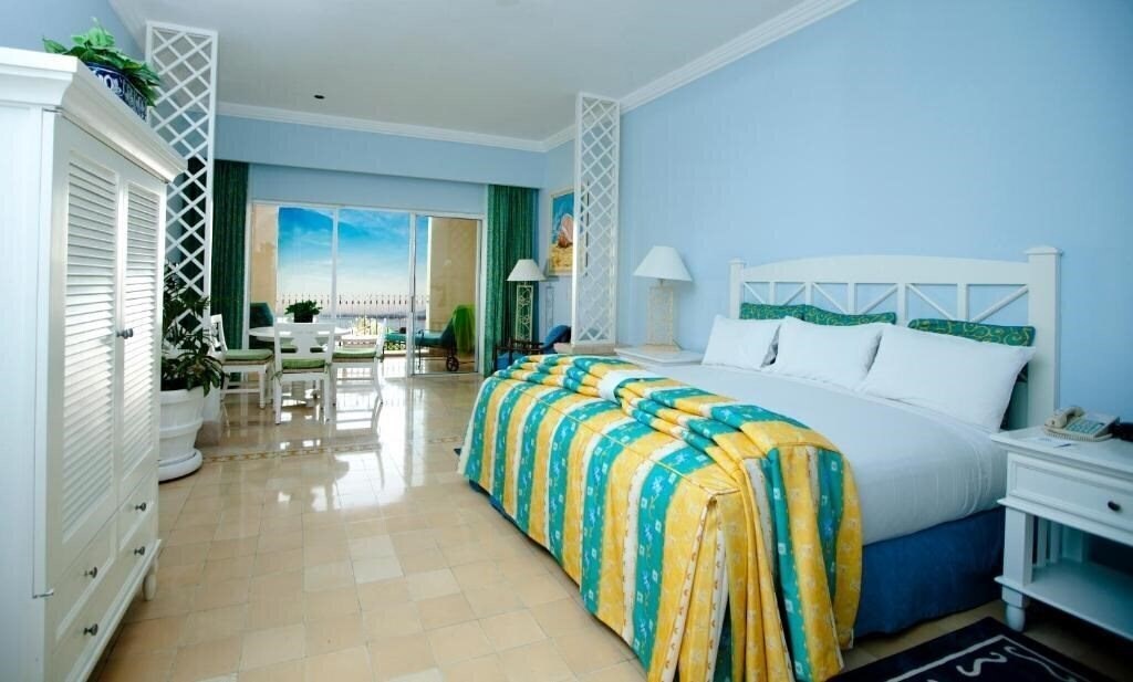 Фотографія Pueblo Bonito Emerald Bay Resort & SPA 4*