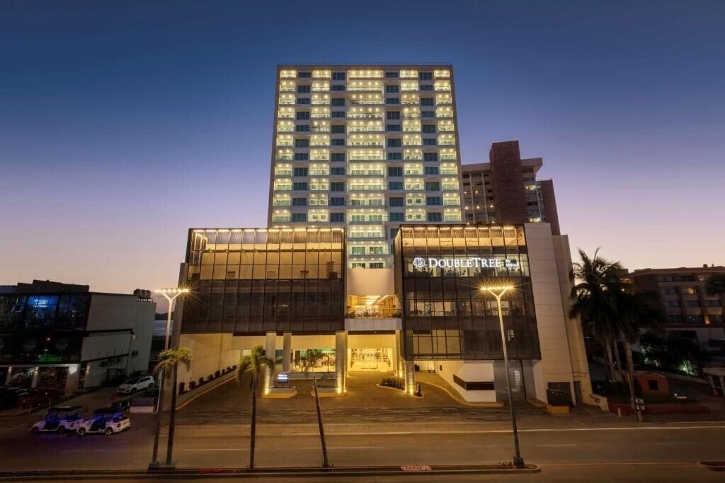 Картинка Doubletree by Hilton Mazatlan 4*