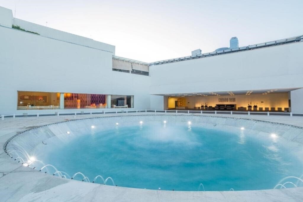 Отель Camino Real Polanco 5*