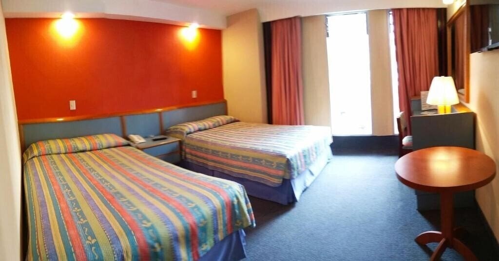 Зображення Segovia Regency 3*