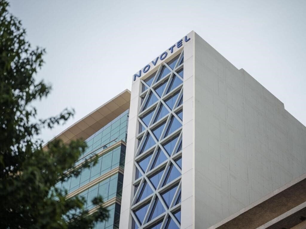 Готель Novotel Mexico City World Trade Center 4*