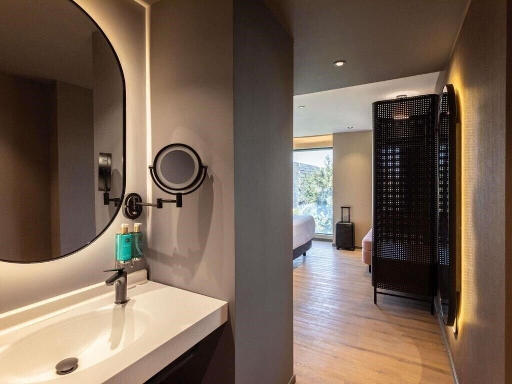 Фотография Novotel Mexico City Centro Historico 4*