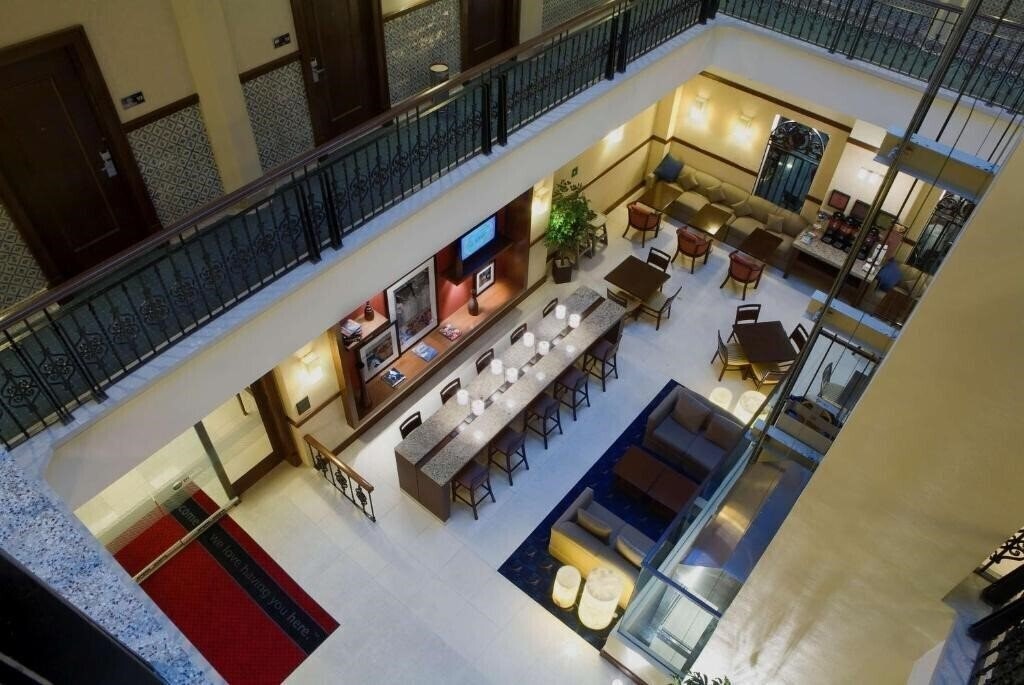 Фотографія Hampton Inn & Suites Mexico City Centro Historico 3*