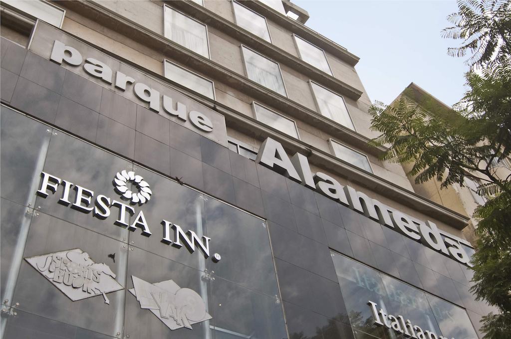 Фотографія Fiesta Inn Centro Historico 4*