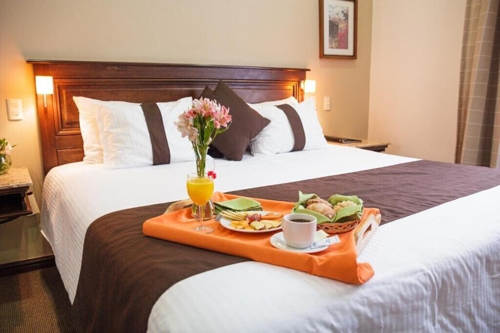 Изображение Mision Catedral Morelia 3*