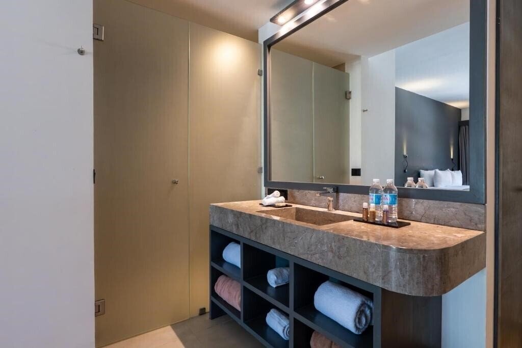 Картинка My Blue Hotel 4*