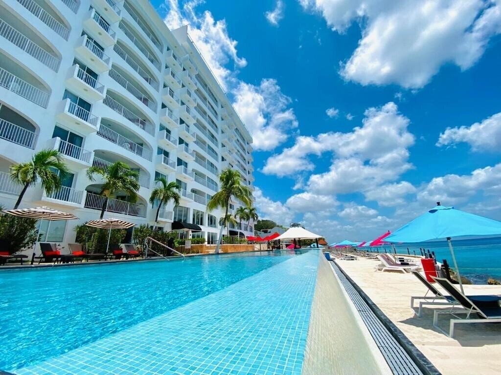 Фото Coral Princess Golf & Dive Resort 3*
