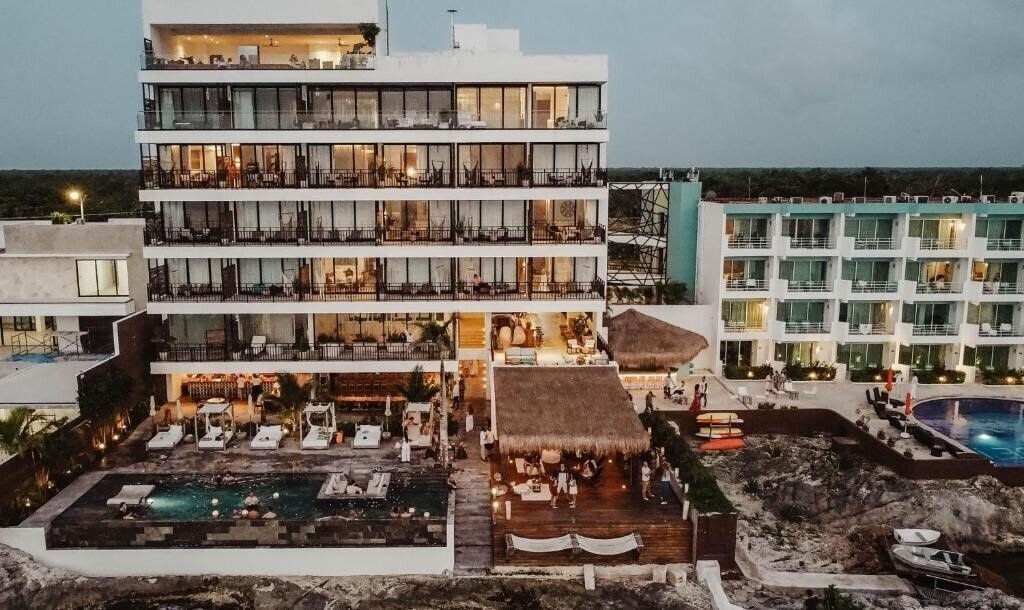 Фото Hotel B Unique 5*