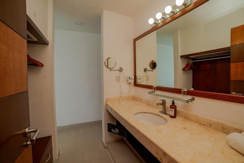 Фото Bahia Chac Chi 4*