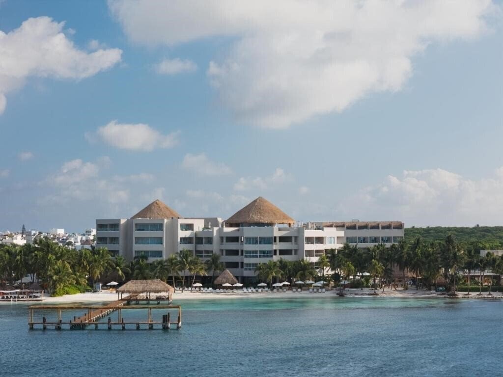 Фотографія Almare, a Luxury Collection Resort 5*