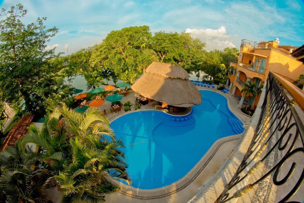 Готель Eurostars Hacienda Vista Real 5*