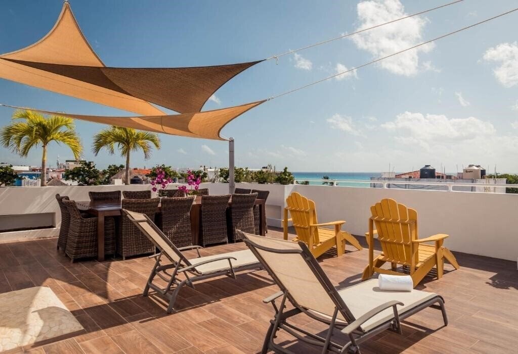 Отель Mar Azul Suites 3*