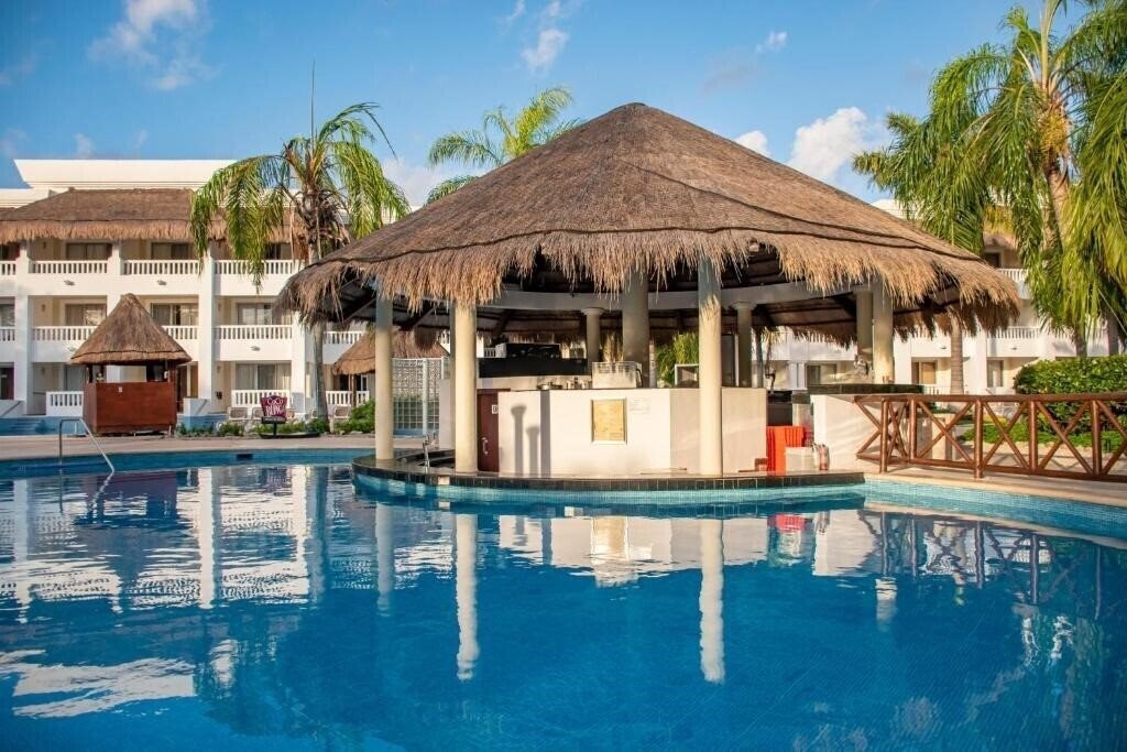 Отель Grand Riviera Princess 5*