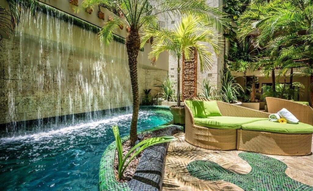 Фотография Maya Villa Condo Hotel & Beach Club 4*