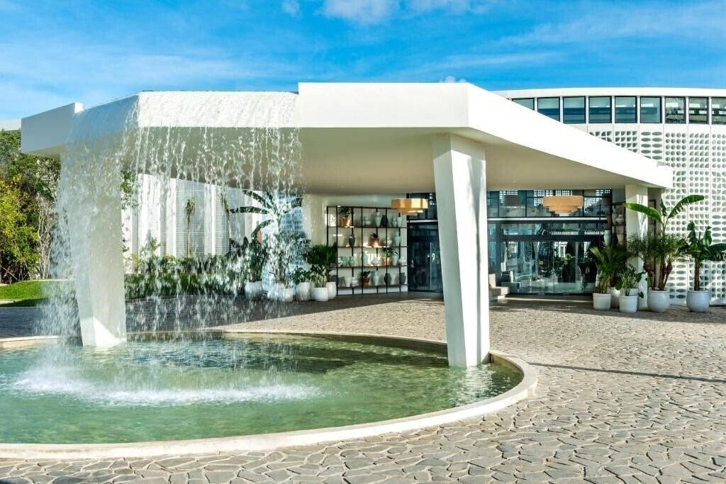 Зображення Ocean Riviera Paradise Eden By The Beach 5*