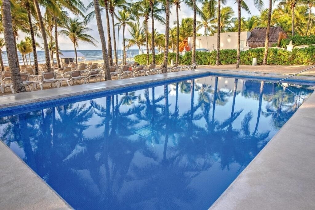 Готель Riu Lupita 5*