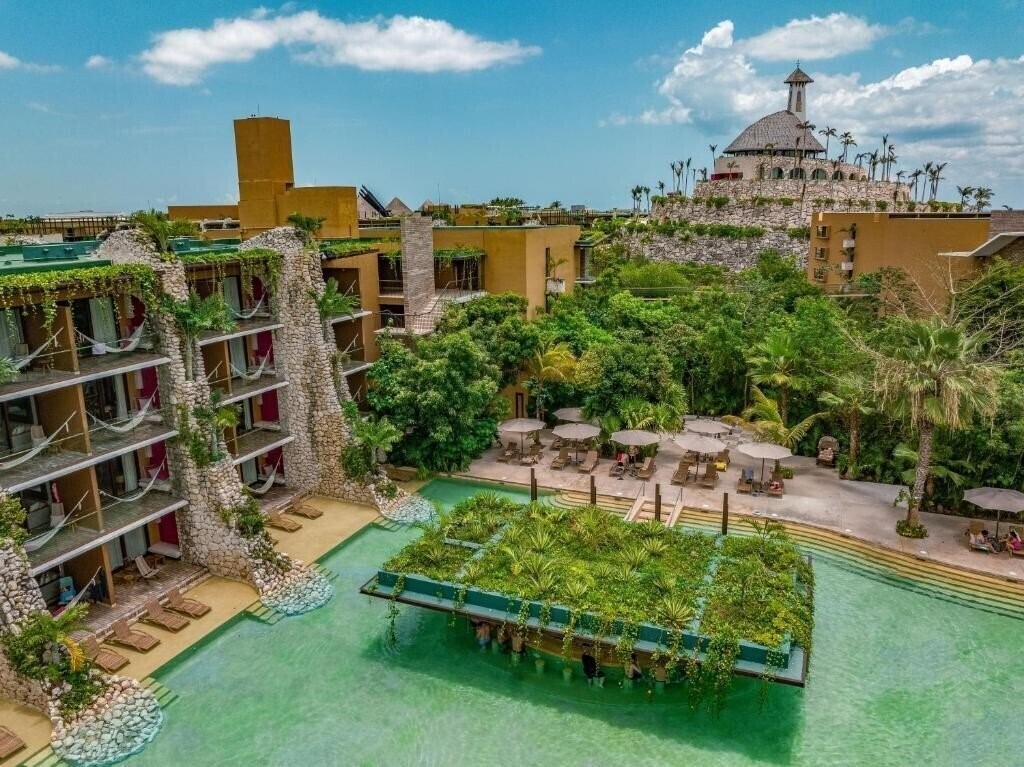 Отель Hotel Xcaret Mexico 4*