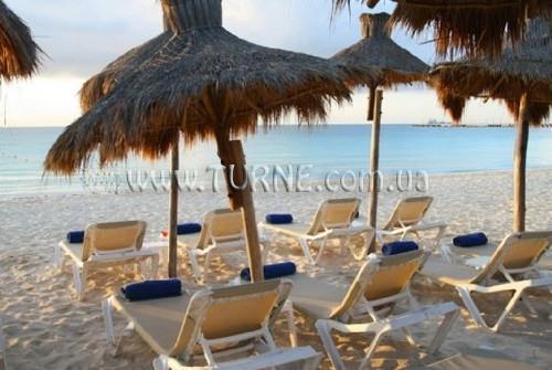 Отель Tukan Hotel Beach Club 3*