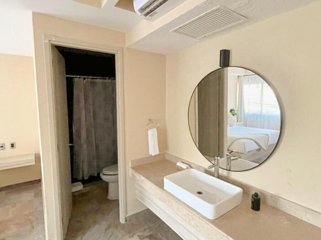Фотография Nina Hotel Playa del Carmen 3*