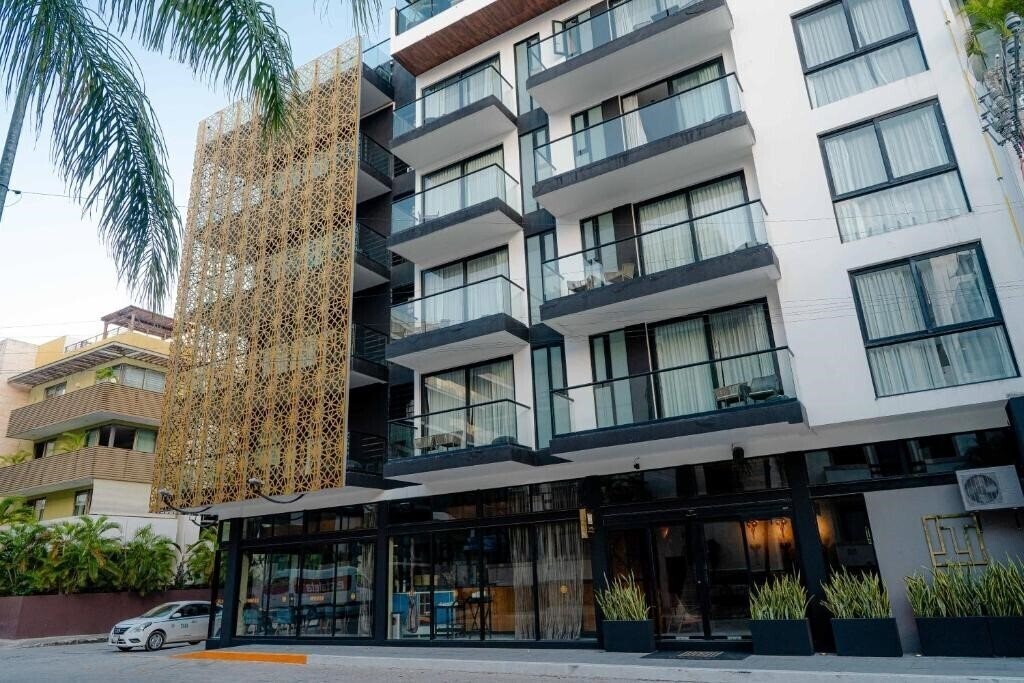 Отель IT Boutique Hotel (ex. IT Hotel Playa, IT Boutique Hotel & Restaurant, IT Hotel & Residences) 5*