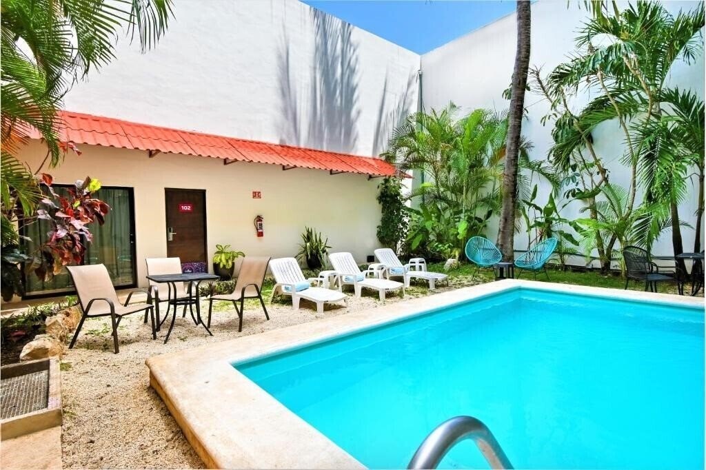 Готель Mariachi by Kavia 4*