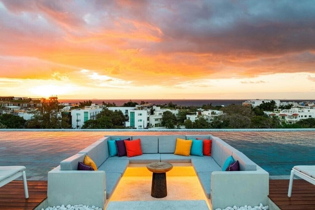 Отель Aloft Playa Del Carmen 3*