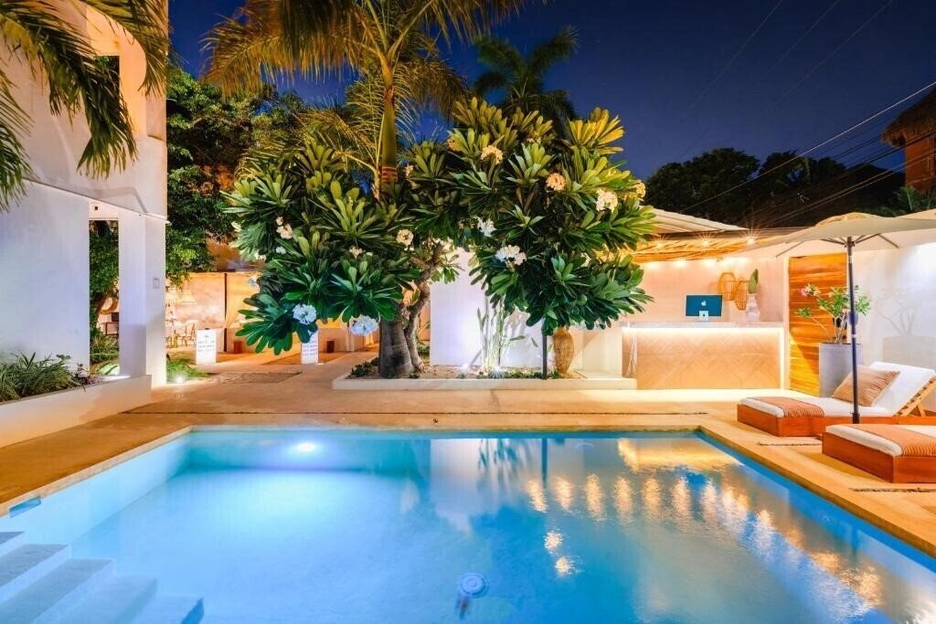 Отель Malish Hotel & SPA 4*