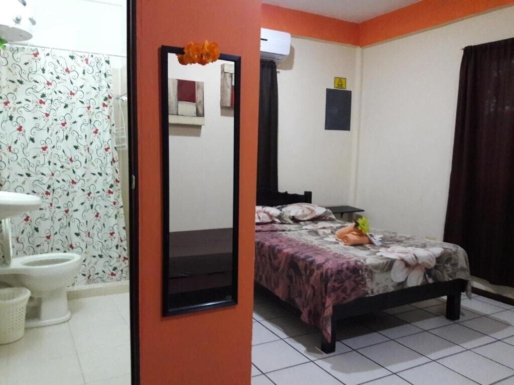 Фотография Hostel Alme 1*