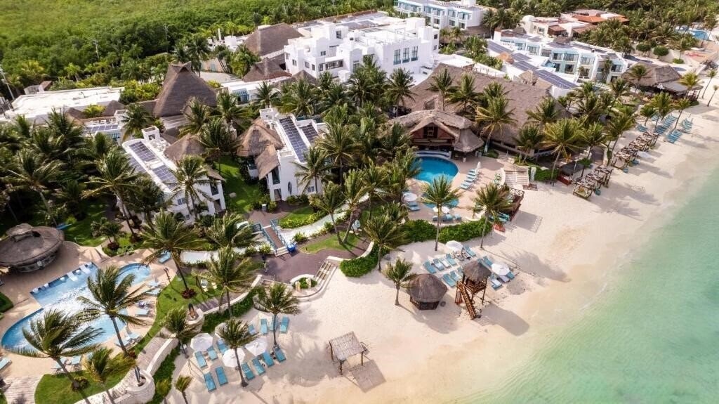 Отель Margaritaville Island Reserve Rivera Cancun 5*