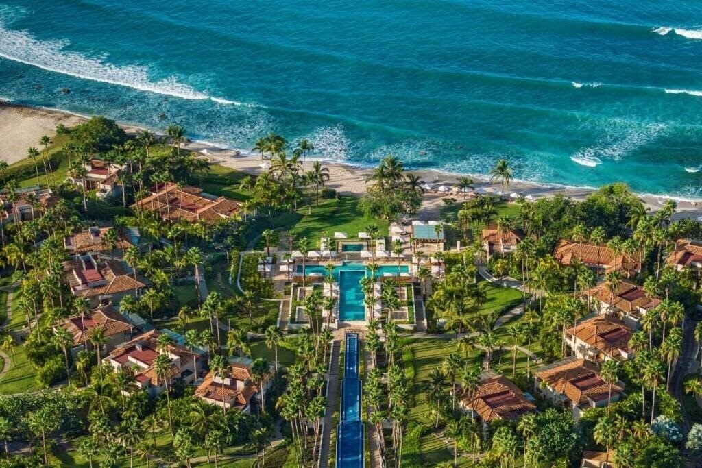 Готель The St. Regis Punta Mita Resort 5*