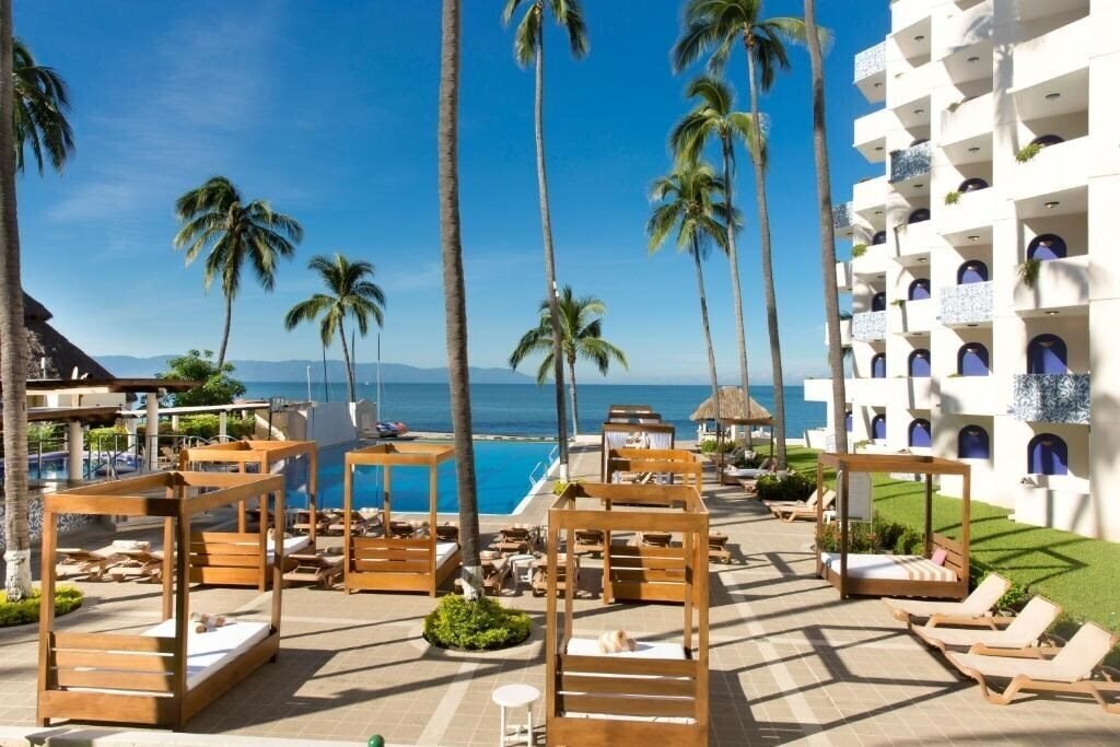 Фотографія Golden Crown Paradise All Inclusive 4*