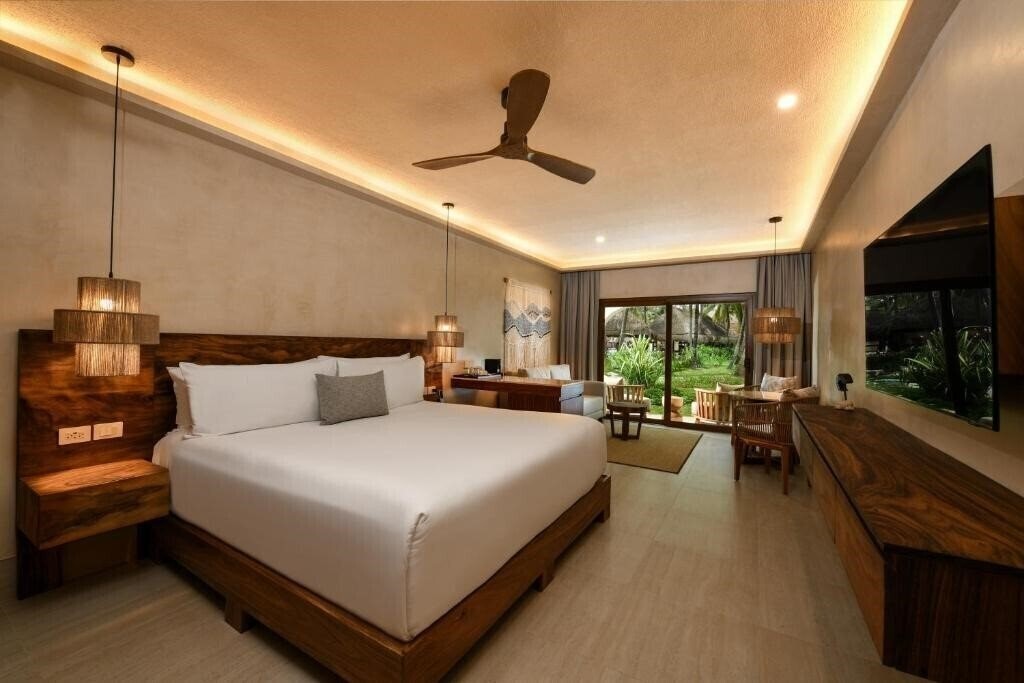 Готель El Dorado Royale Spa Resort, By Karisma 5*