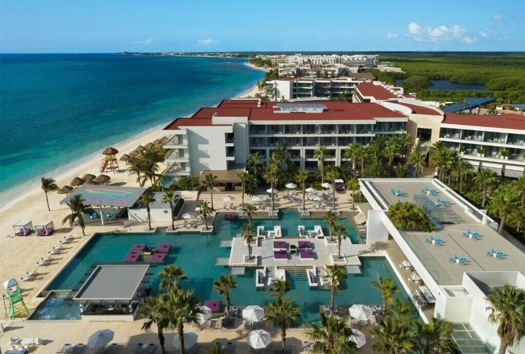 Картинка Breathless Riviera Cancun Resort & Spa 5*