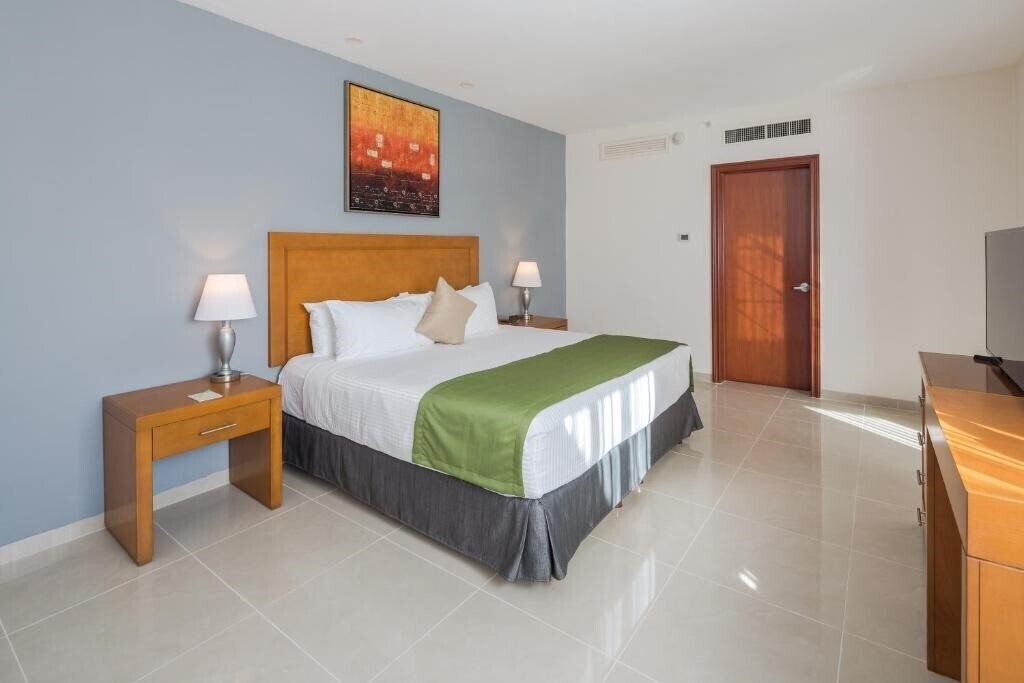 Картинка Wyndham Garden Playa Del Carmen 3*