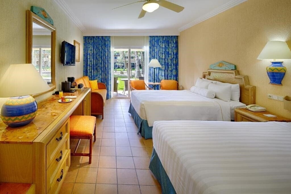 Фото Barcelo Maya Beach Resort 5*