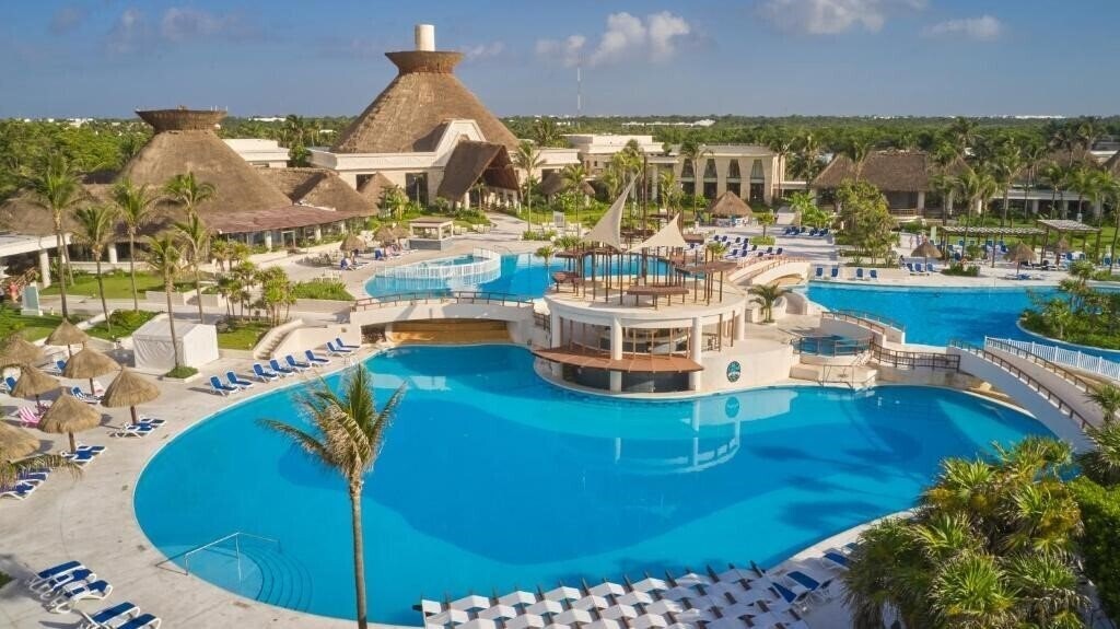 Готель Bahia Principe Grand Tulum (ex. Grand Bahia Principe Tulum, Gran Bahia Principe Riviera Maya) 5*