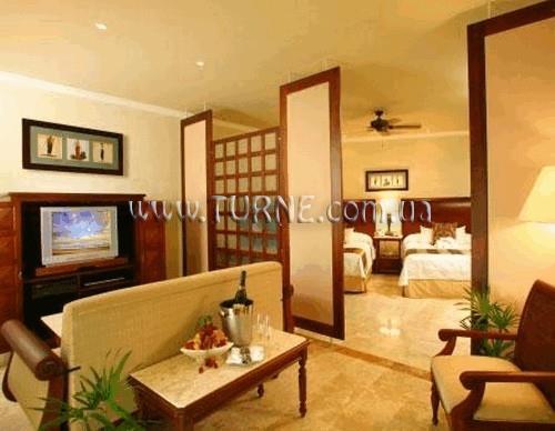 Готель Valentin Imperial Maya 5*