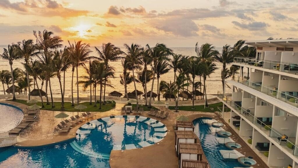 Фото Iberostar Selection Riviera Cancun 5*