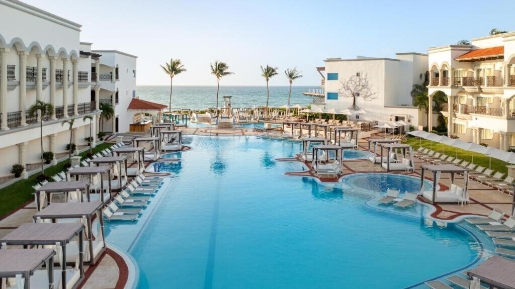 Отель Hyatt Vivid Playa del Carmen 5*
