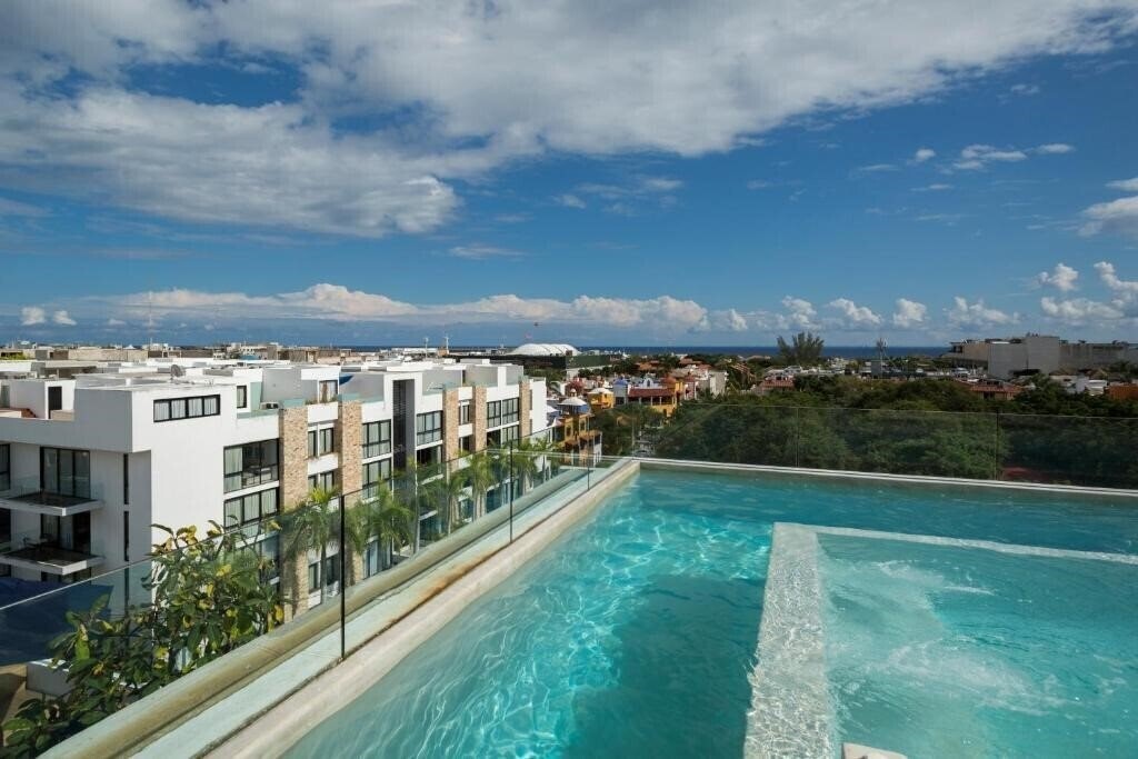 Готель Anah Suites 4*