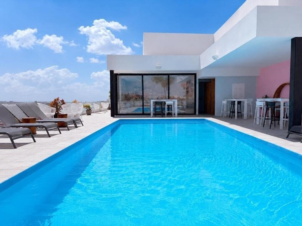 Фото Calixta Hotel 3*