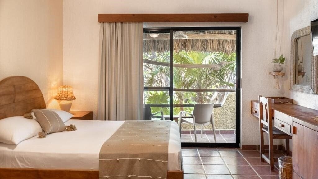 Готель Colibri Beach 3*