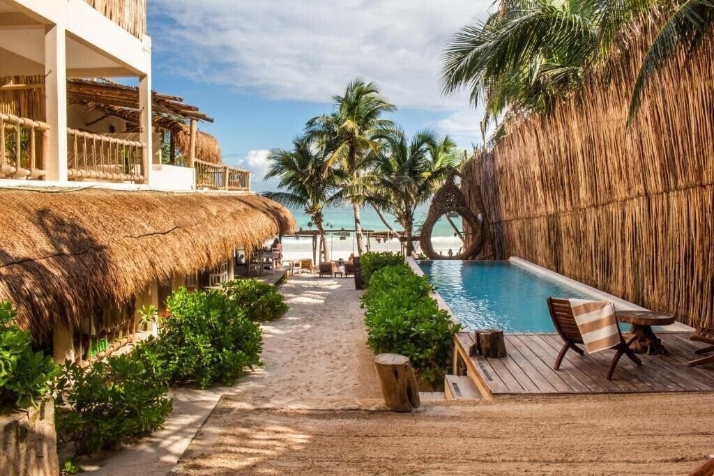 Отель Dune Boutique Hotel Tulum 4*