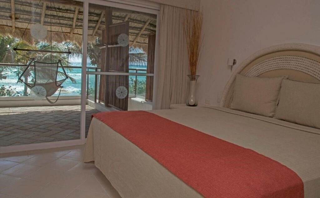 Фотографія Las Villas Akumal 4*