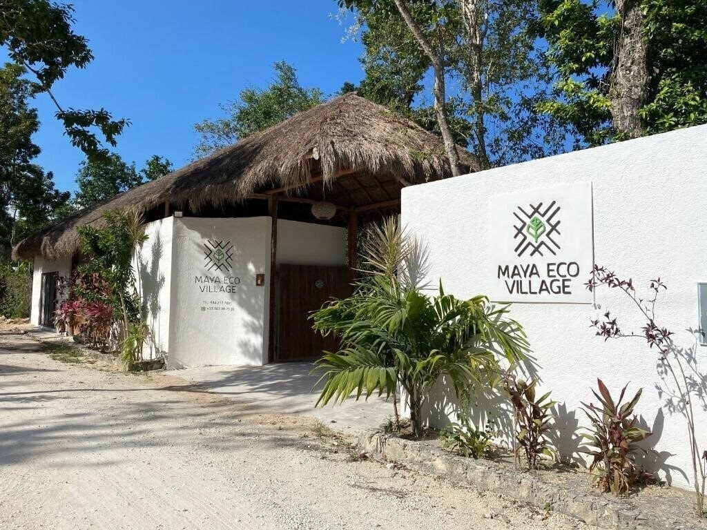 Картинка Maya Eco Village 3*